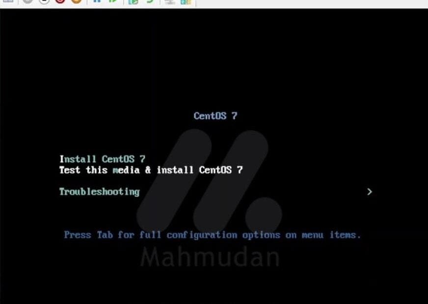 mesin virtual CentOS-7 status berjalan